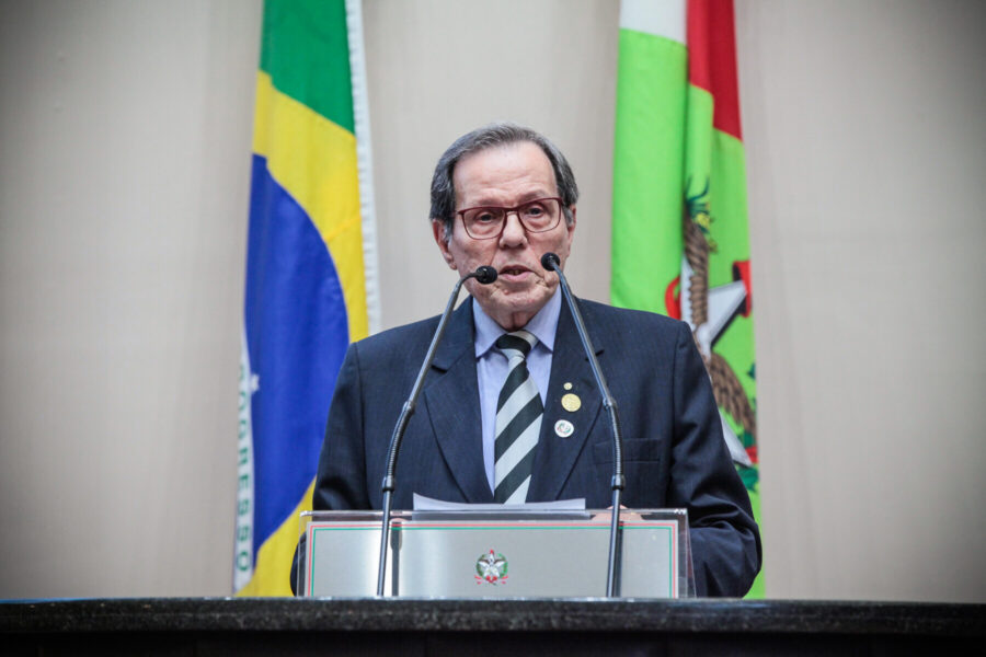 José Bonifácio Telles, presidente da Associação dos Cronistas Esportivos de Santa Catarina.