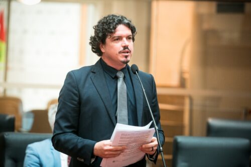 Lei cria Mês da Saúde Mental Materna