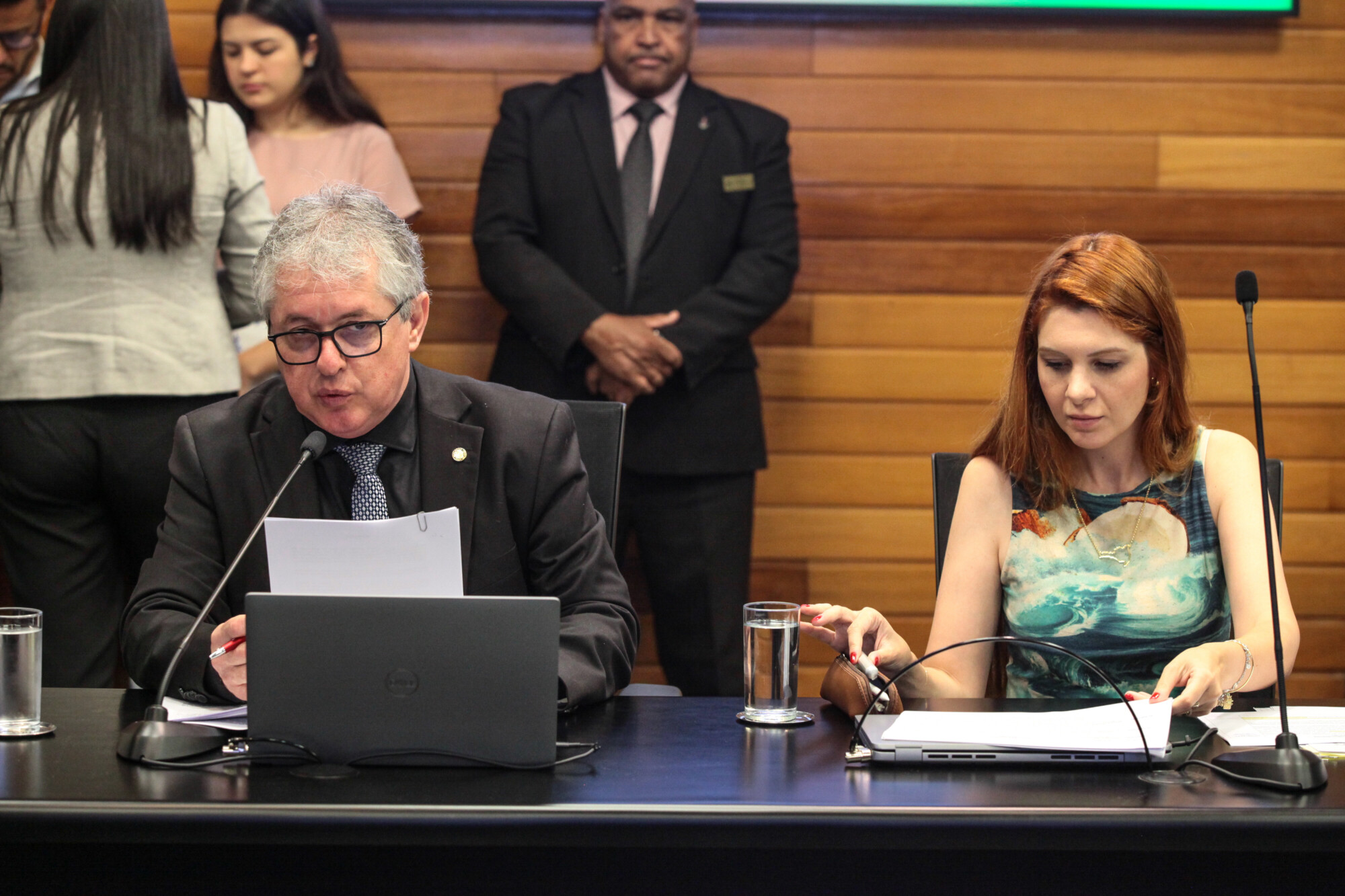 - Deputado Tiago Zilli (MDB)
 - Deputada Ana Campagnolo (PL)