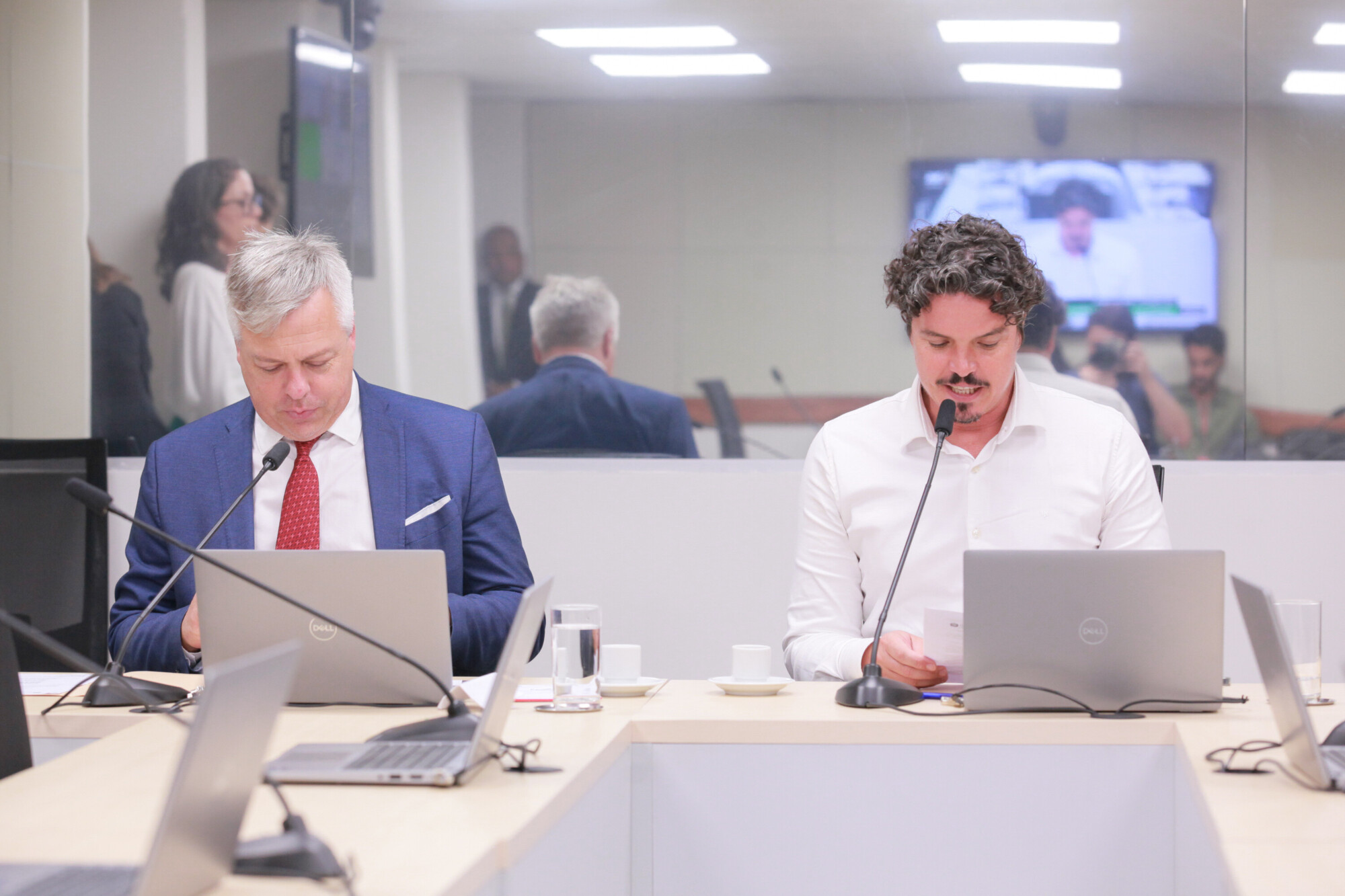 - Deputado Fabiano da Luz (PT) 	
 - Deputado Marquito (PSOL)