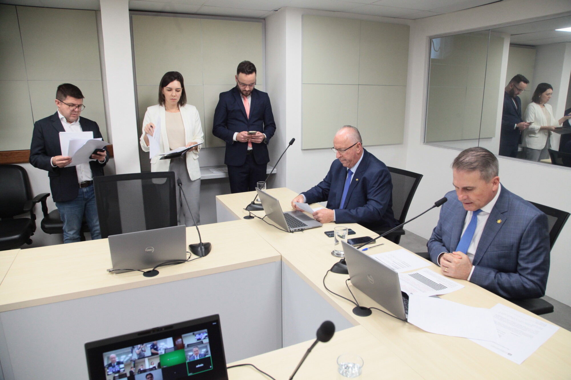 - Deputado Oscar Gutz (PL) 	
 - Deputado Altair Silva (PP)