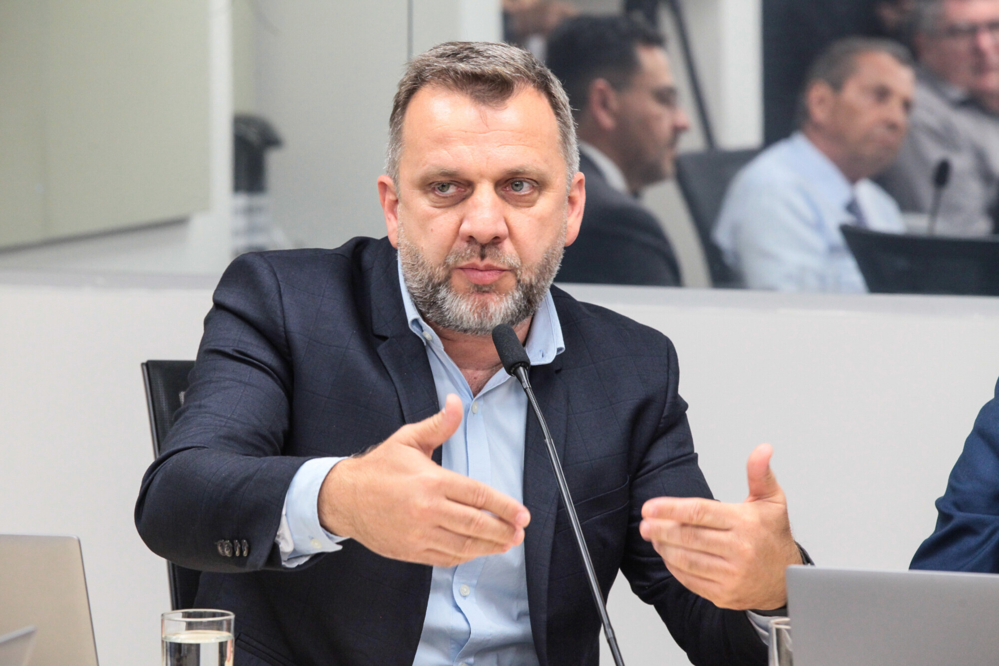 -  Jerry Comper (MDB) -Secretário da infraestrutura
