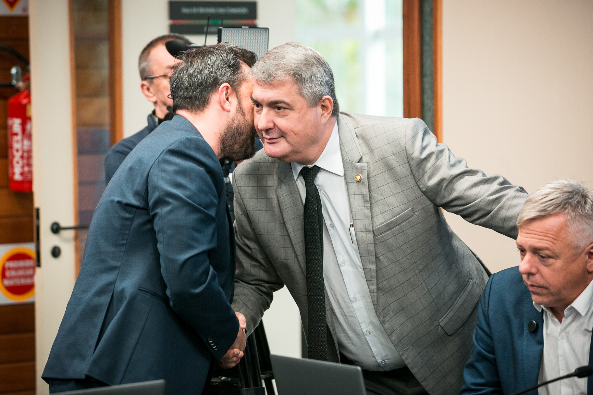 - Deputado Marcius Machado (PL)  - Deputado Antídio Lunelli (MDB) 	
- Deputado Fabiano da Luz (PT)