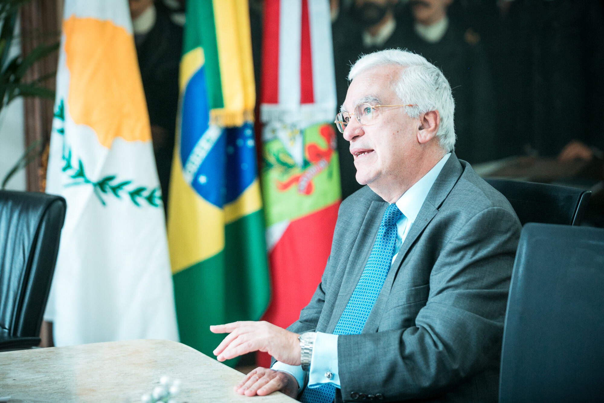 - Vasilios Philippou - Embaixador do Chipre