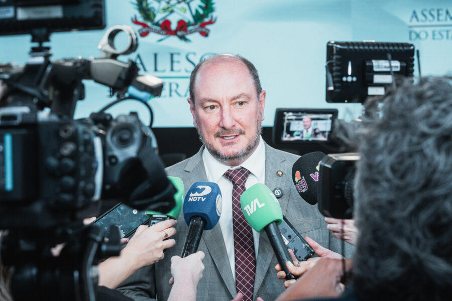 Presidente da Assembleia Legislativa, deputado Mauro de Nadal (MDB) destaca contato direto com a população de SC.
