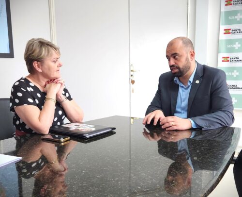 Luciane anuncia medidas para a saúde da região Oeste