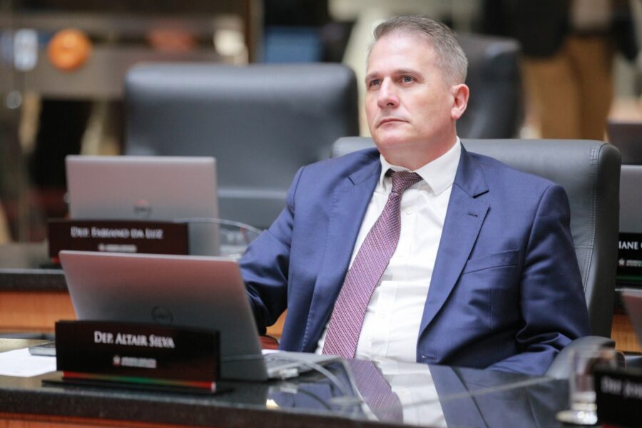 Deputado altair Silva
