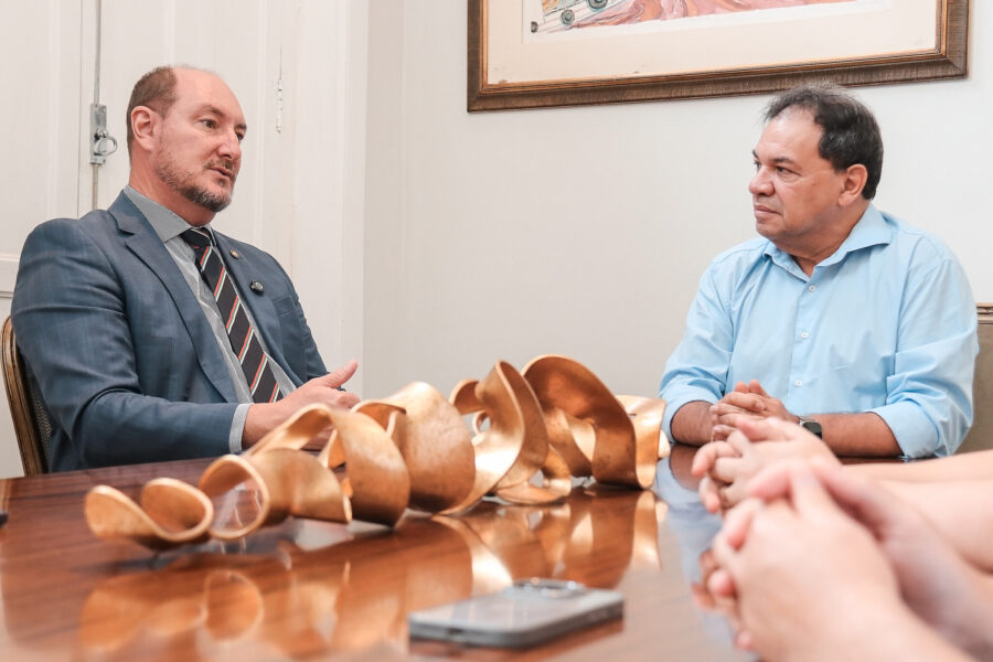 Presidente da Alesc, Mauro de Nadal (MDB) e o presidente da Assembleia Legislativa do Pará (Alepa), deputado Chicão (MDB). Foto: Adriano Piekas