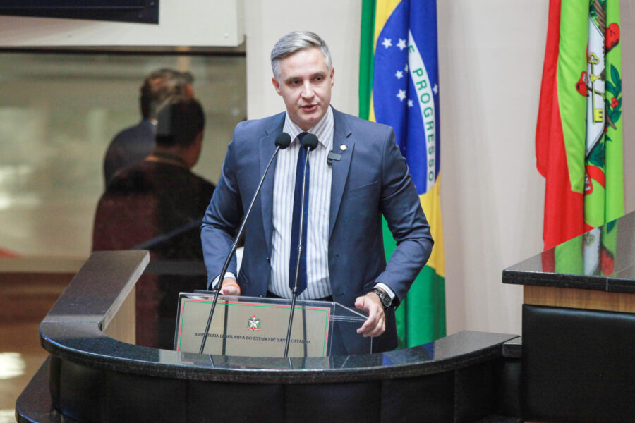 Deputado Matheus Cadorin