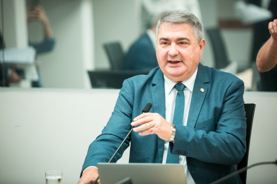 Deputado Antídio Lunelli.