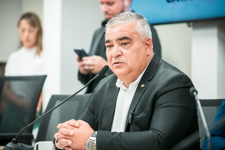 - Deputado Sargento Lima (PL)