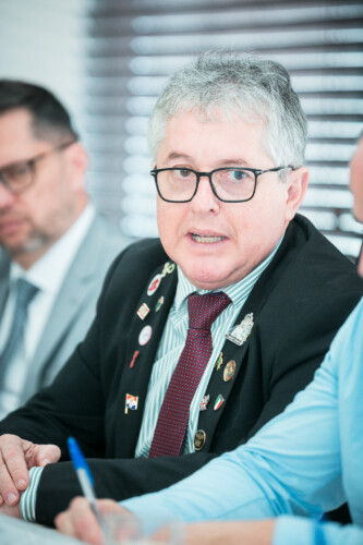 - Deputado Tiago Zilli (MDB)