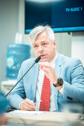 - Deputado Fabiano da Luz (PT)
