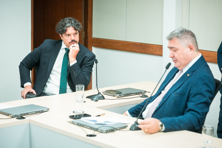 - Deputado Marquito (PSOL)
 - Deputado Antídio Lunelli (MDB)