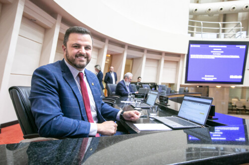 - Deputado Lucas Neves (Podemos)