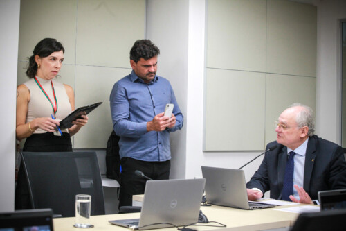 - Deputado Dr. Vicente Caropreso (PSDB)