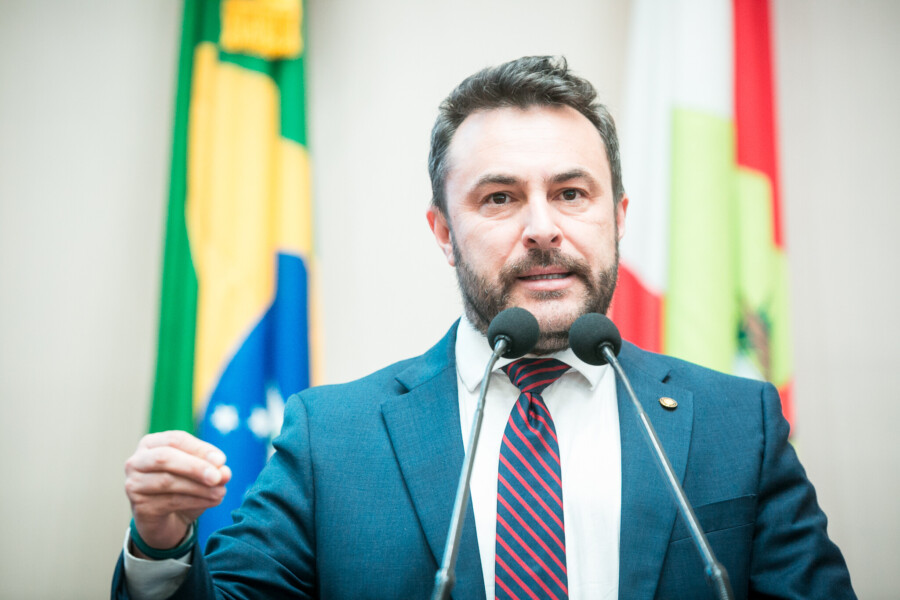 - Deputado Marcius Machado (PL)