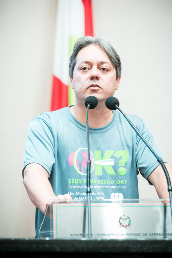 -Mycon Trupell Macgado - Presidente da fundação pró-rim