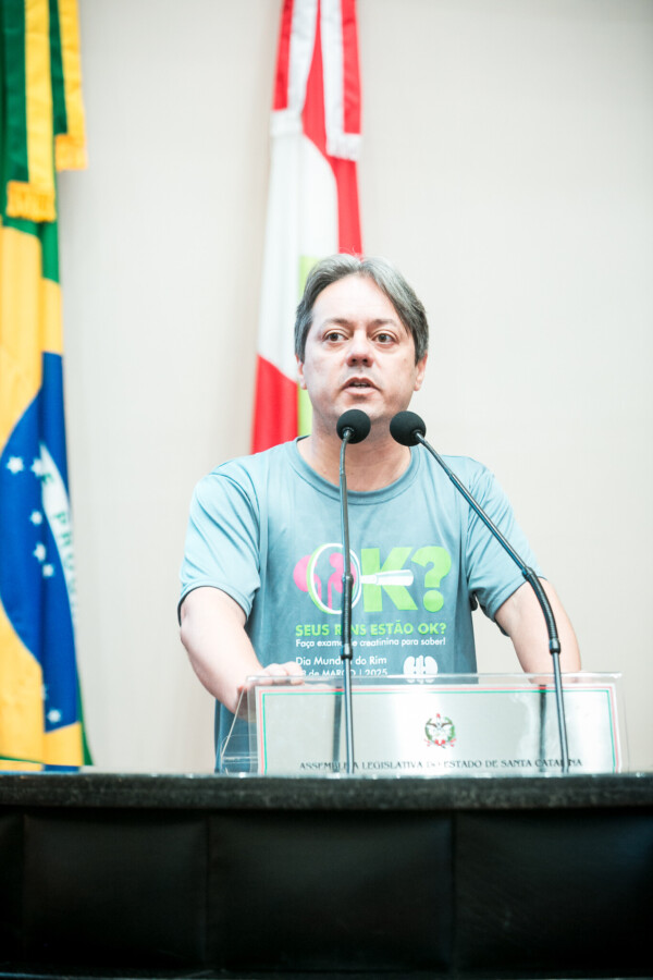 -Mycon Trupell Machado - Presidente da fundação pró-rim