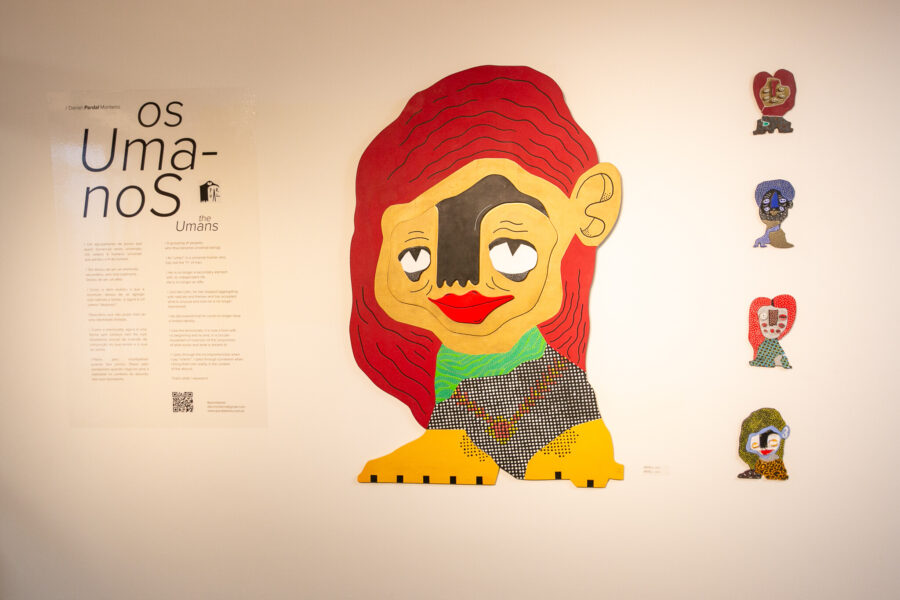 Assembleia recebe a exposição “Os Umanos” durante o mês de março