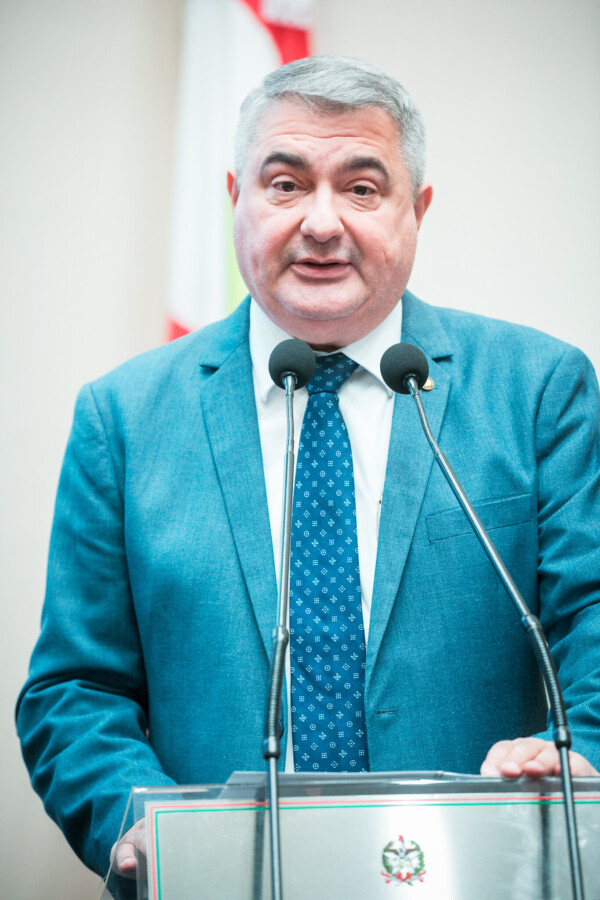 - Deputado Antídio Lunelli (MDB)