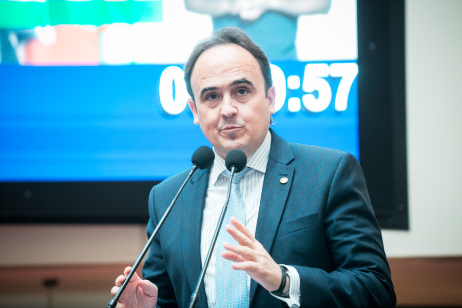 - Deputado Carlos Humberto (PL)