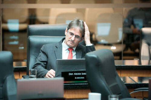 - Deputado Neodi Saretta (PT)
