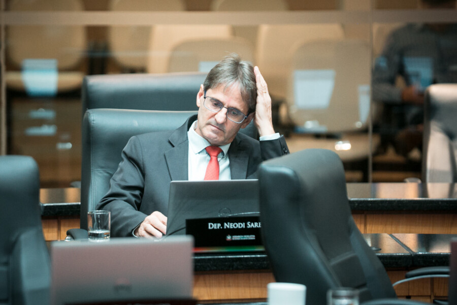 - Deputado Neodi Saretta (PT)