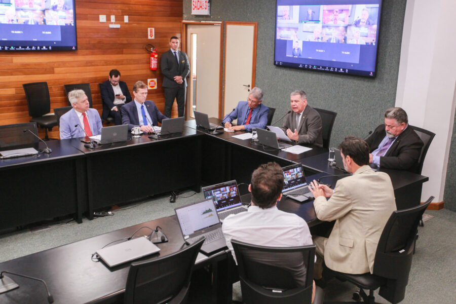 Comissão dos Direitos do Consumidor e do Contribuinte e de Legislação Participativa.