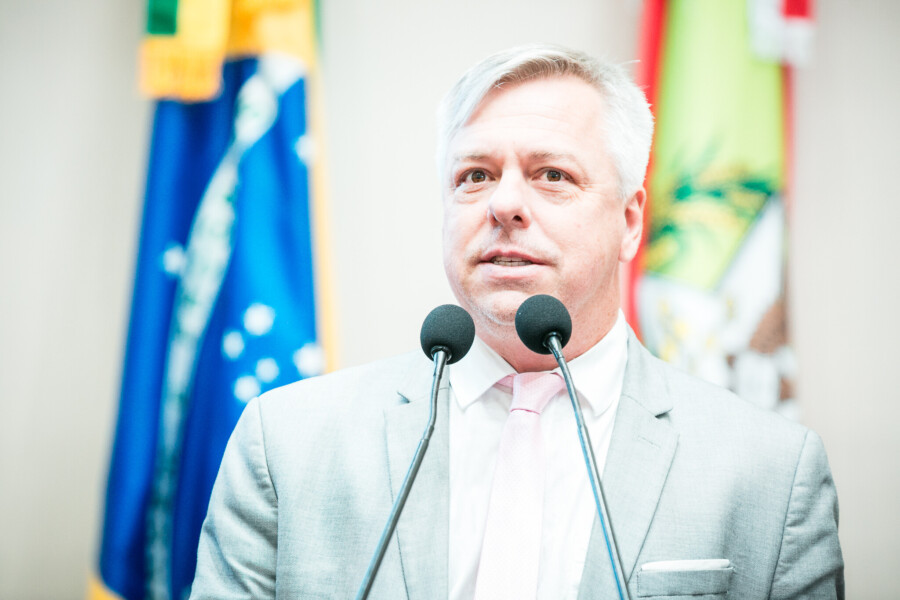 - Deputado Fabiano da Luz (PT)