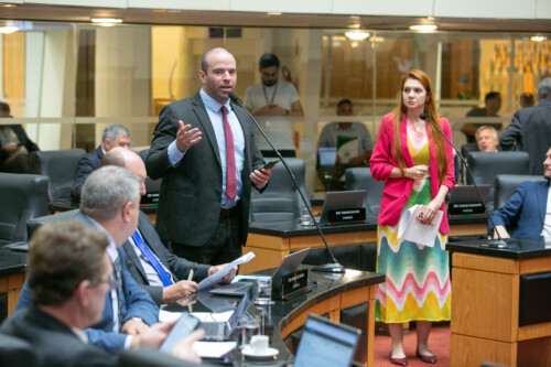 - Deputado Jessé Lopes (PL) 
 - Deputada Ana Campagnolo (PL)