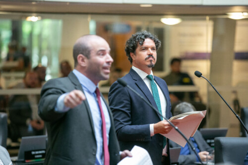 - Deputado Jessé Lopes (PL) 
 - Deputado Marquito (PSOL)