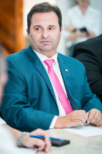 - Deputado Sérgio Guimarães(União)