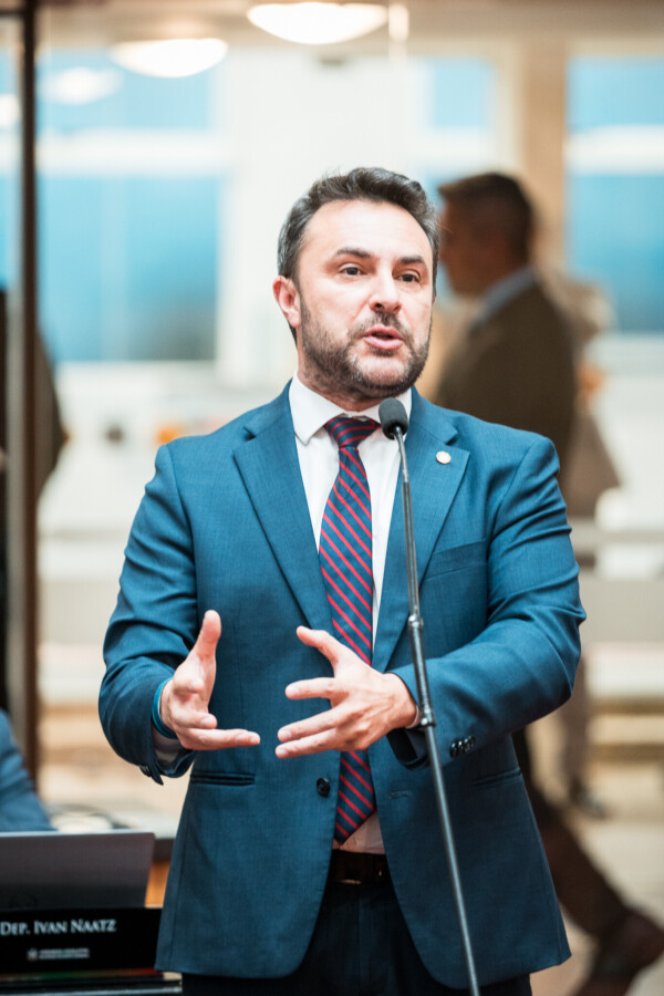 - Deputado Marcius Machado (PL)
