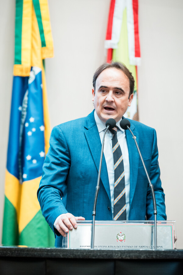 - Deputado Carlos Humberto (PL)