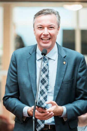 - Deputado Napoleão Bernardes (PSD)