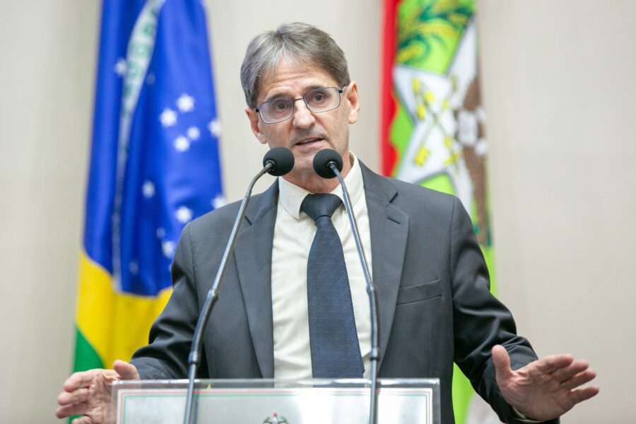Deputado Neodi Saretta