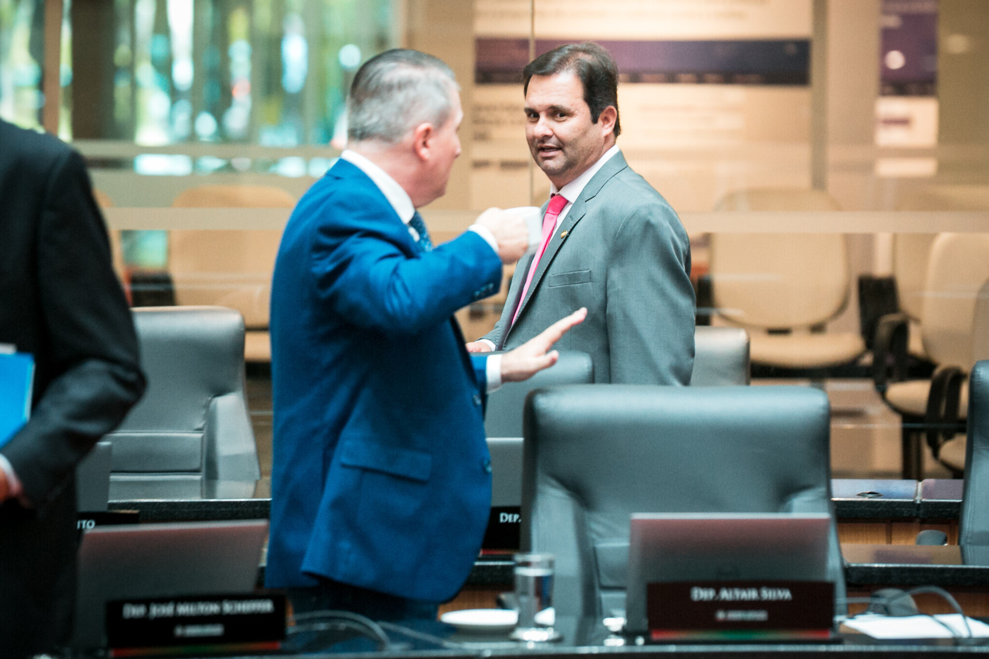 - Deputado Altair Silva (PP)  - Deputado Sérgio Guimarães(União)