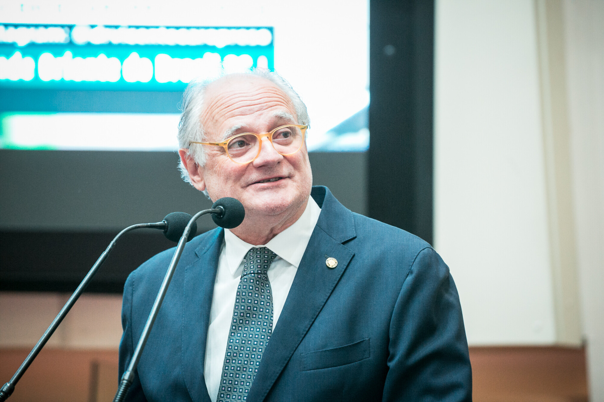 - Deputado Dr. Vicente Caropreso (PSDB)
