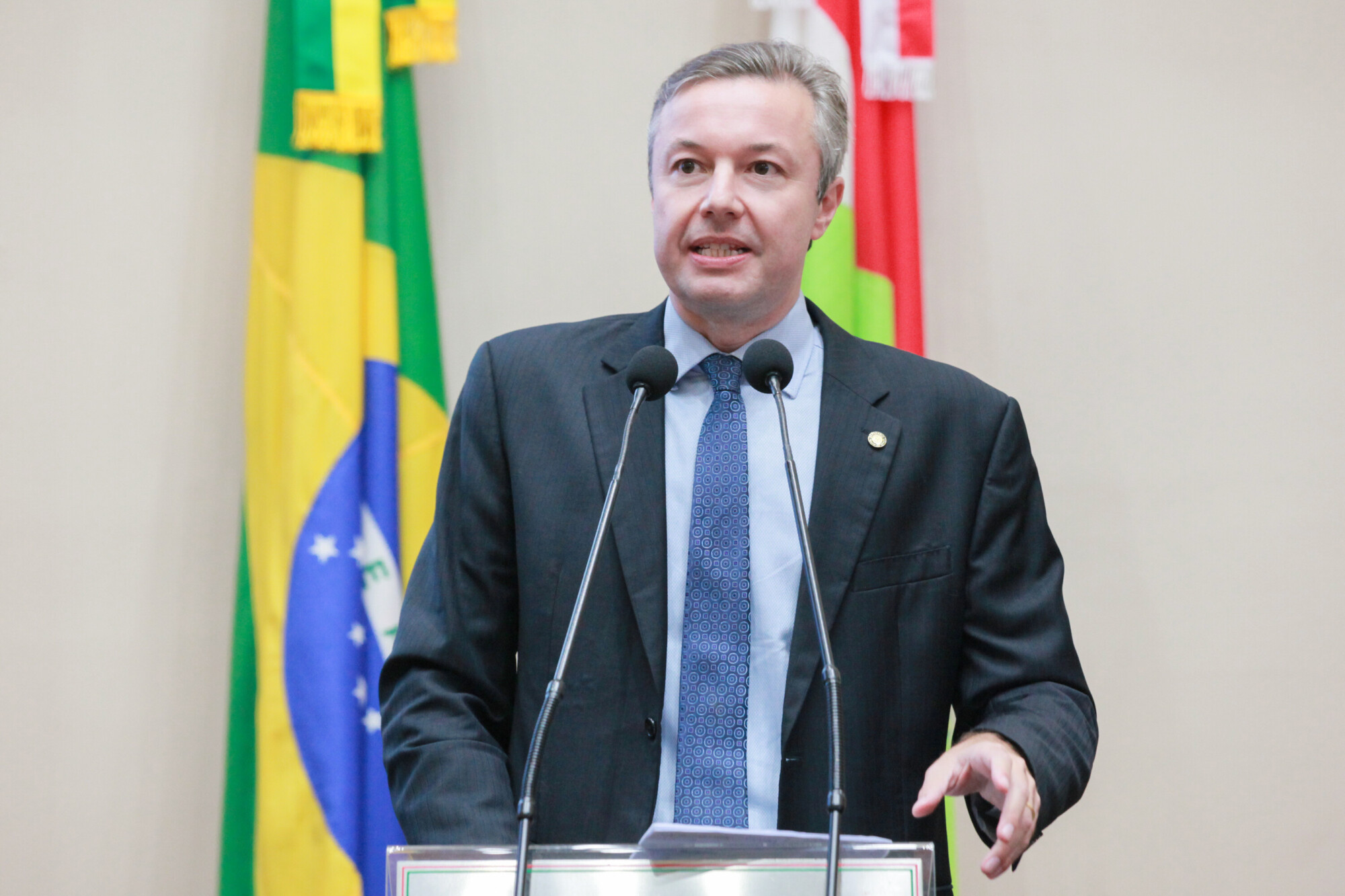 - Deputado Napoleão Bernardes (PSD)
