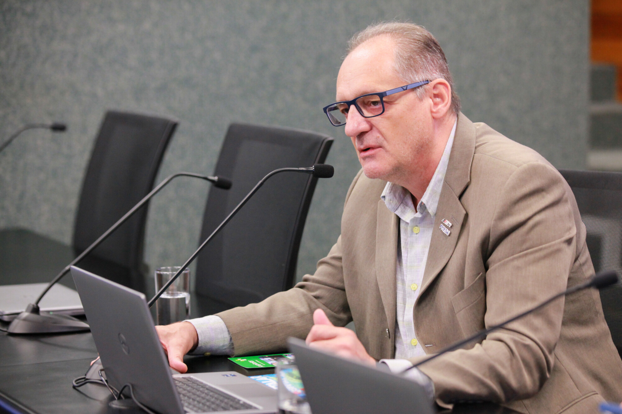 -Alciomar Antonio Marin Diretor Executivo na Associação de Hospitais de Santa Catarina - AHESC
