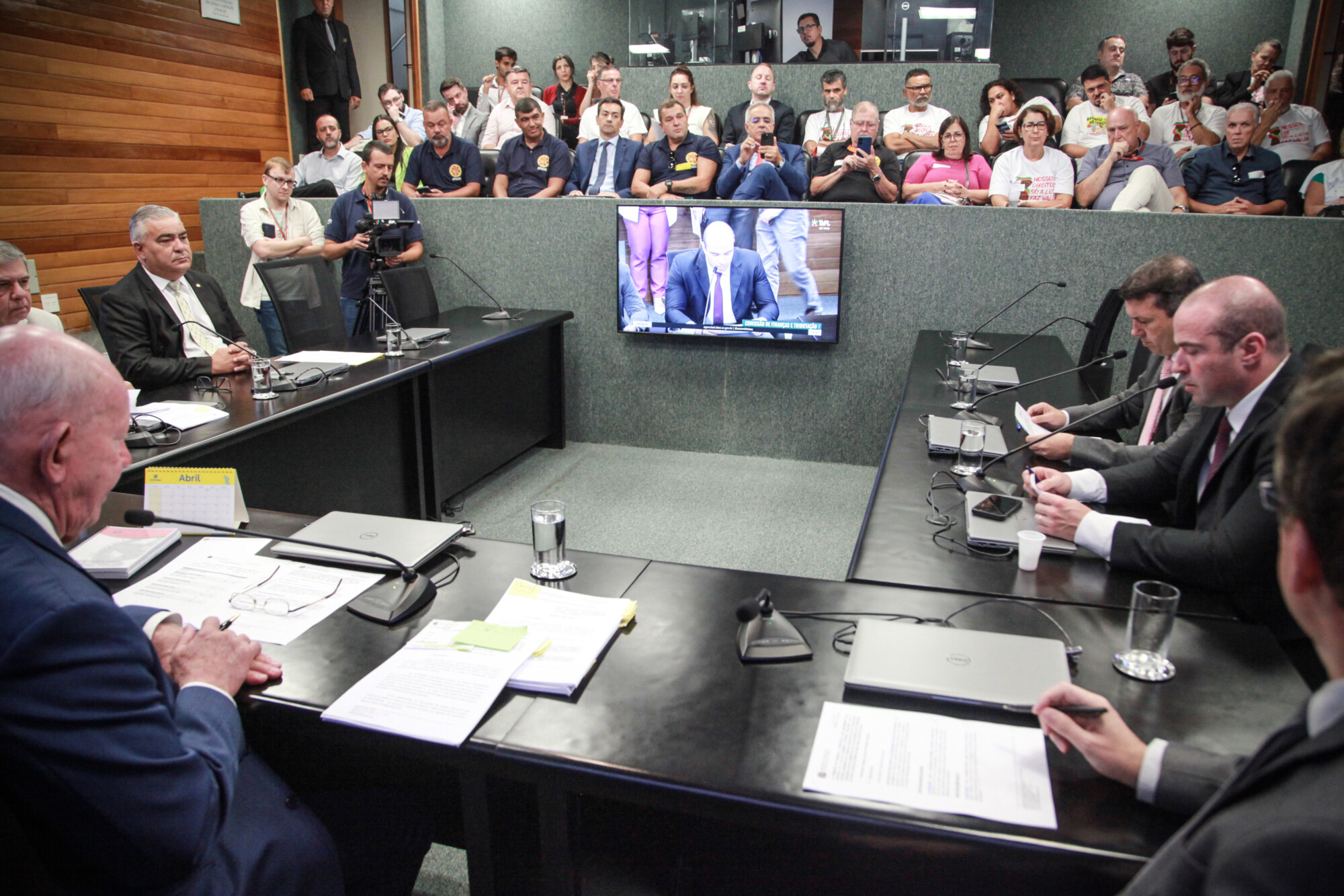 - Deputado Jessé Lopes (PL) 
 - Deputado Jair Miotto (União)  - Deputado Marcos Vieira (PSDB) - Deputada Luciane Carminatti (PT) 		 - Deputado Mário Motta (PSD) - Deputado Sargento Lima (PL)