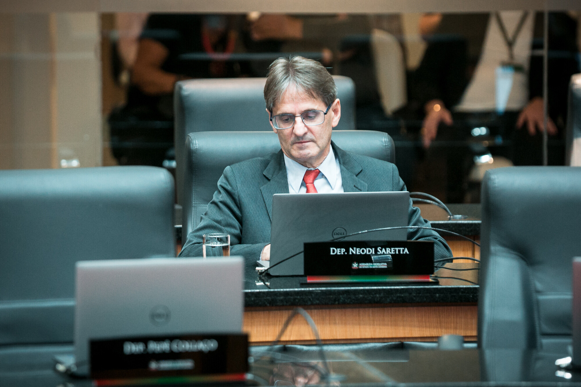 - Deputado Neodi Saretta (PT)