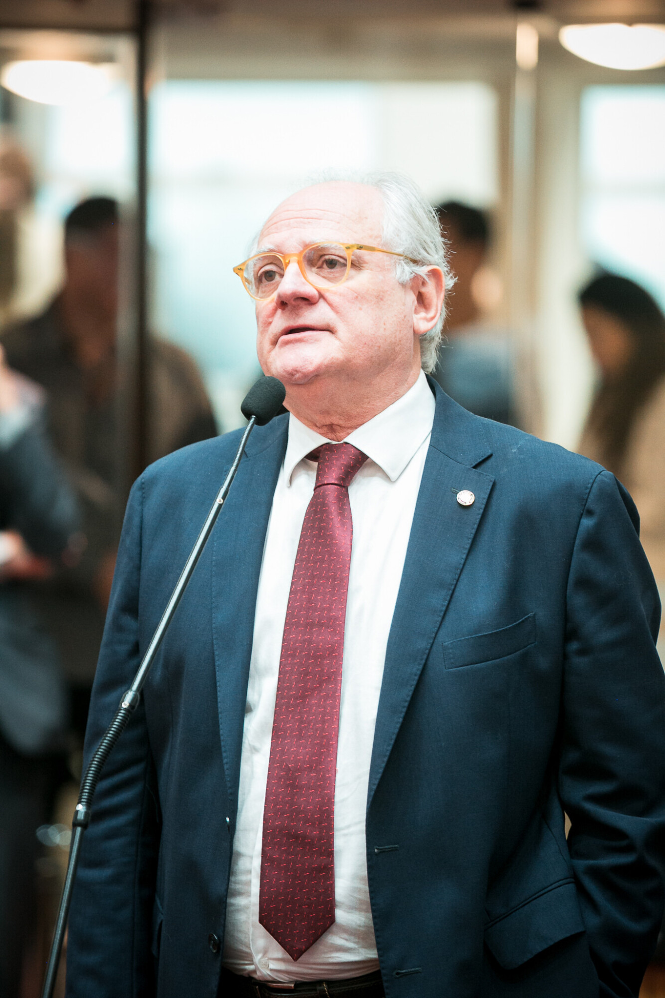 - Deputado Dr. Vicente Caropreso (PSDB)