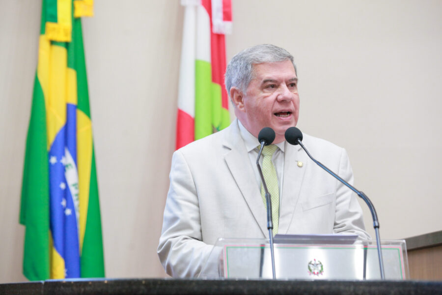Deputado Mário Motta