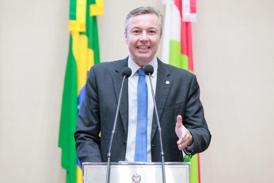 Deputado Napoleão Bernardes