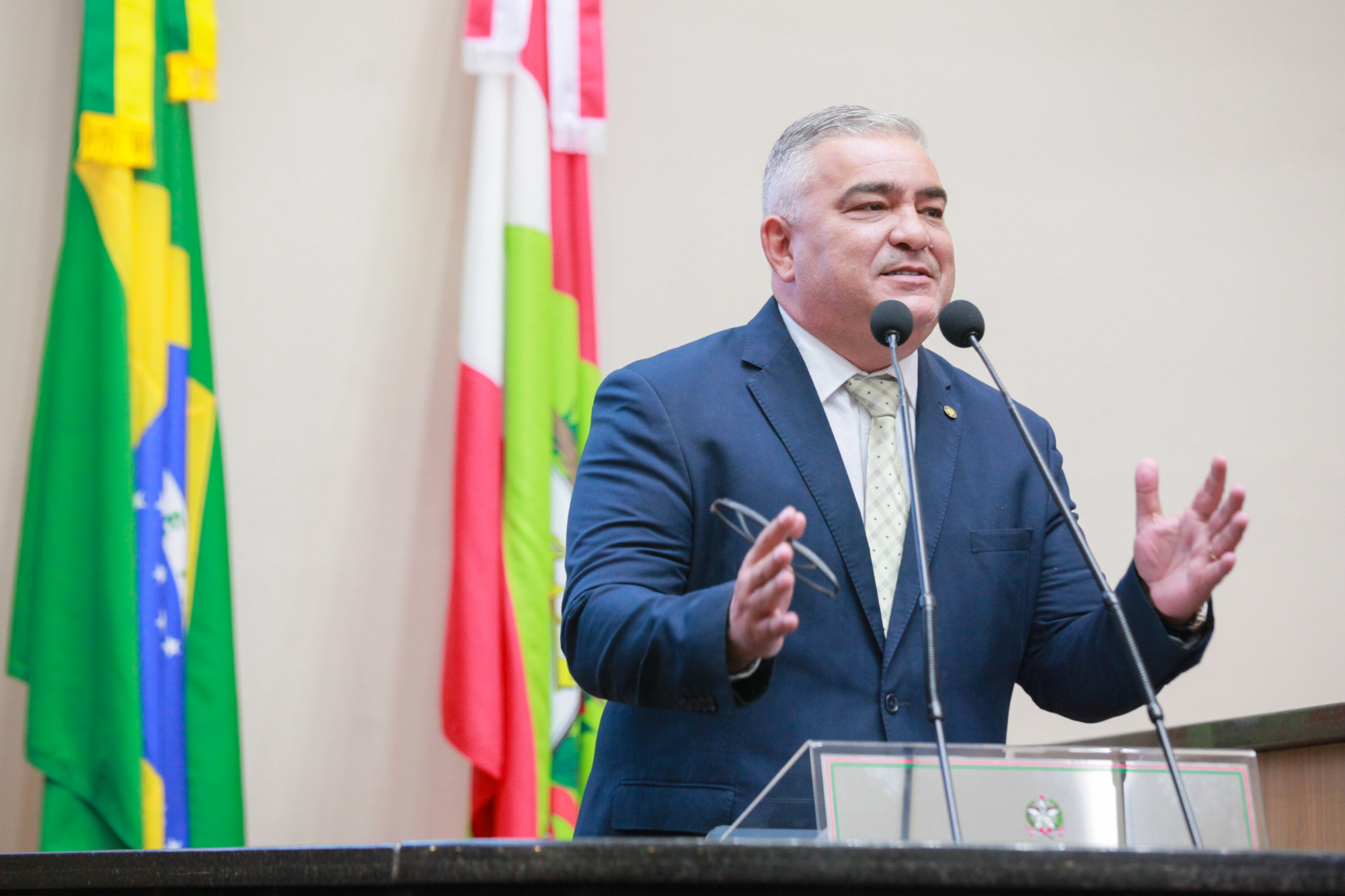 - Deputado Sargento Lima (PL)
