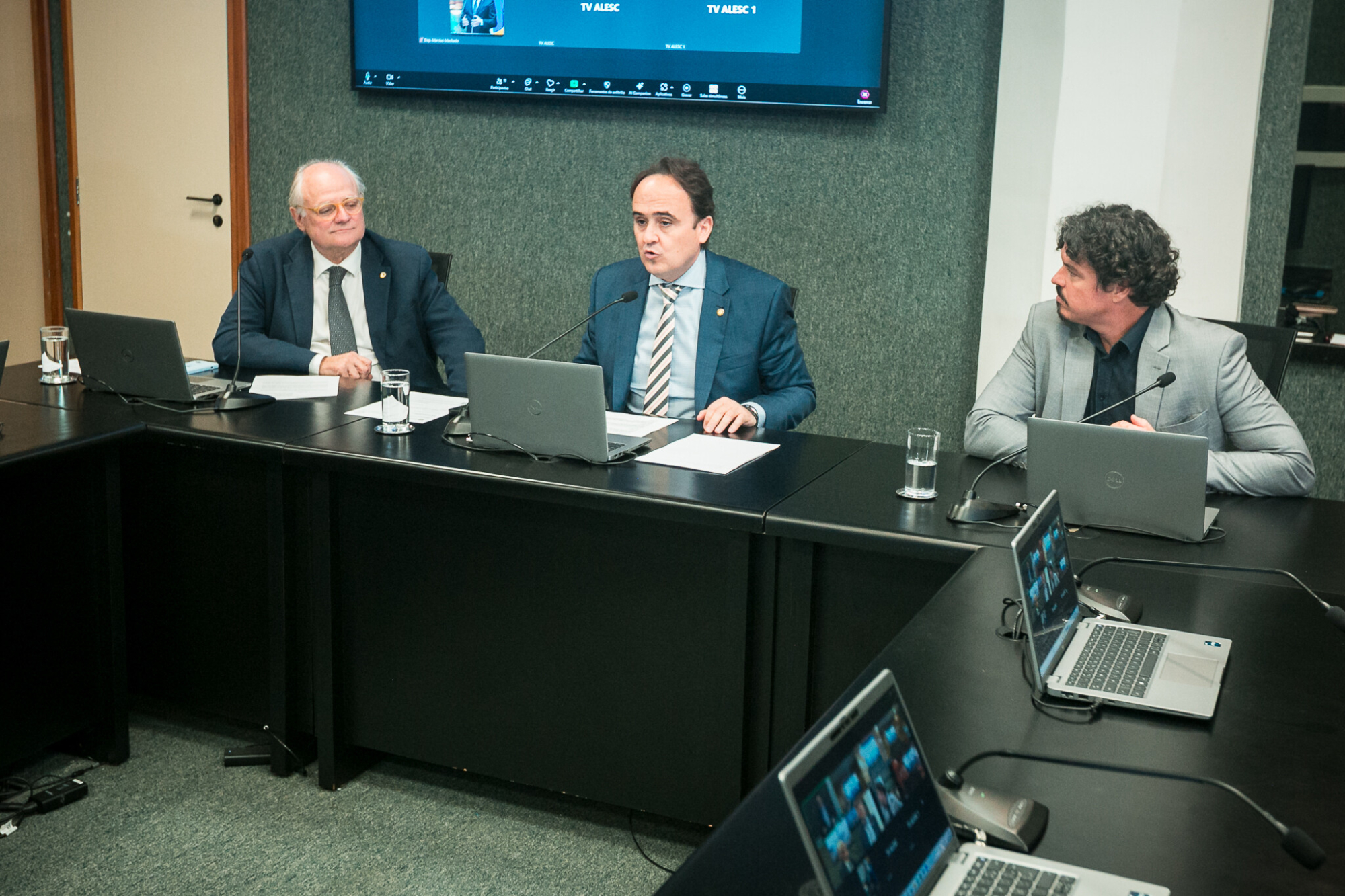 - Deputado Dr. Vicente Caropreso (PSDB) - Deputado Carlos Humberto (PL)  - Deputado Marquito (PSOL)