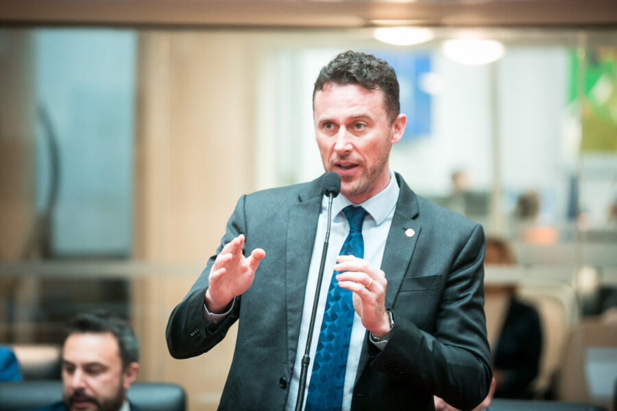 Deputado Fernando Krelling é o autor do projeto aprovado nesta quarta.