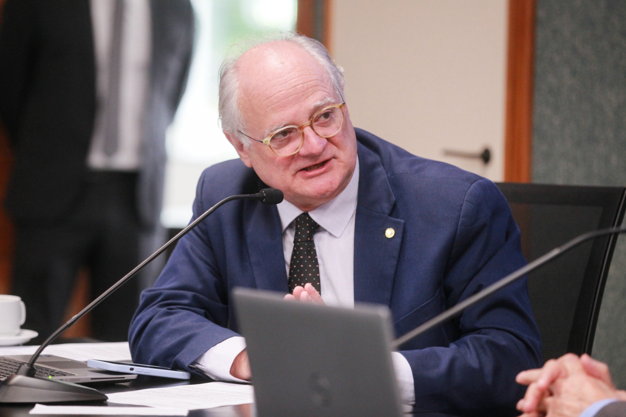 - Deputado Dr. Vicente Caropreso (PSDB)